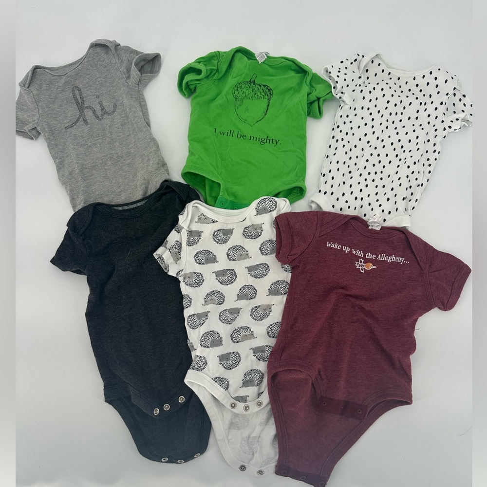 Lot of 6 3-6 Month Gender Neutral Bodysuits Cloud Island baby boy baby girl